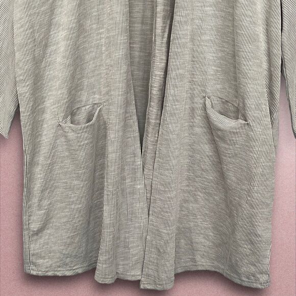 Donni Open Front Cardigan Sweater Women One Size OSFA Gray Pinstriped Pockets - Picture 5 of 11